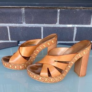 Casadei tan leather platform sandals chain details